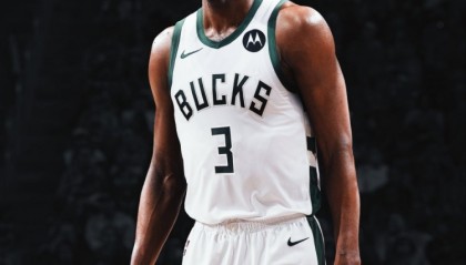 华体会hth体育-附加赛区潜在对手！美记谈雄鹿有意维金斯：热火没兴趣帮助雄鹿